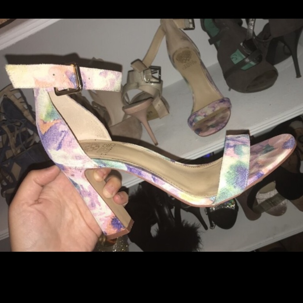 Vince Camuto Heels
